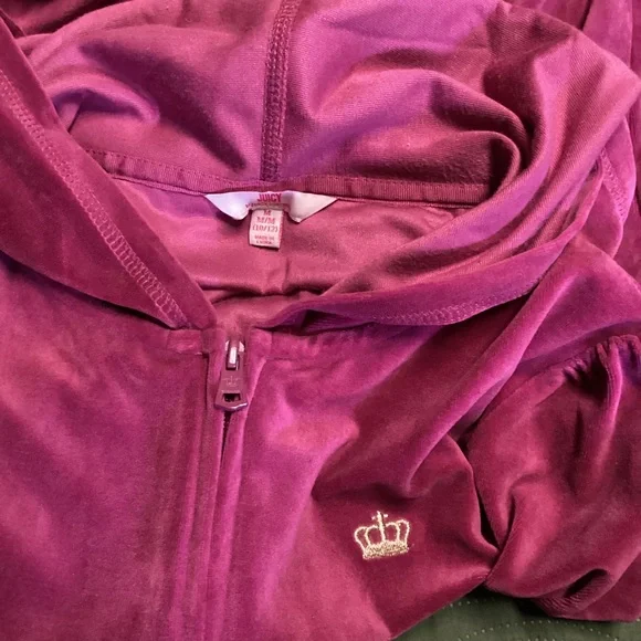 Girls Medium 10-12 Juicy Couture Velour Crown Logo Juicy Hooded Zip Jacket